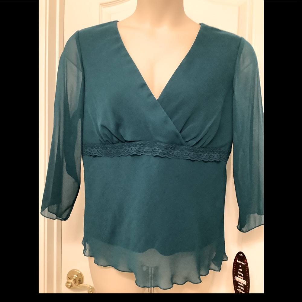 Women’s blouse
